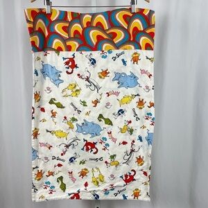 Vintage Dr. Seuss Print Pillowcase Characters Cartoon Rainbow 80's 90's Kids